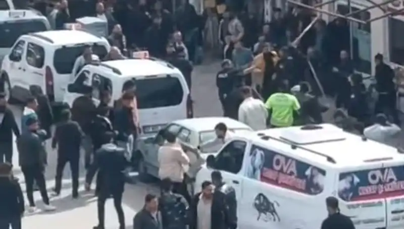 Erciş’te Taşlı Sopalı Kavga: Korkutan Olayın Ardından 7 Gözaltı