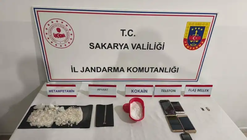 Sakarya'da Yüzlerce Bin Litrelik Kaçak Akaryakıt Operasyonu Gerçekleşti