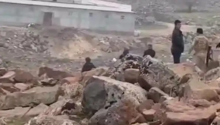 Diyarbakır'da Yaşanan Kanlı Kavga: 3 Can Gitti, Yaralılar Artıyor