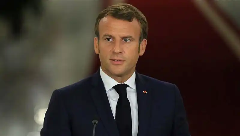 Macron Paris'te Avrupalı Komutanlarla Güvenlik Zirvesi Düzenliyor