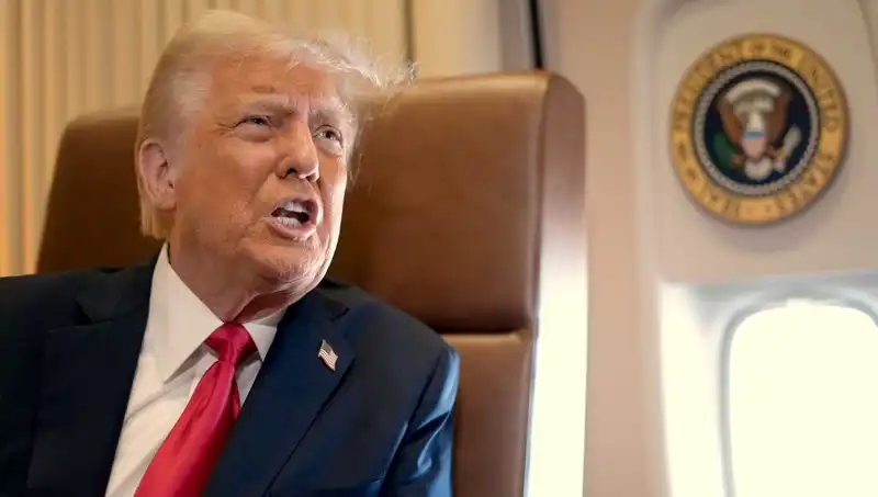 Trump'ın Resmiyle Dolar: Yasa Tasarısı Kongre'den Geçebilir mi?