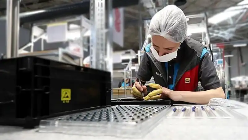 Foxconn, Yapay Zeka Dünyasında Devrim Yaratacak Büyük Dil Modelini Tanıttı