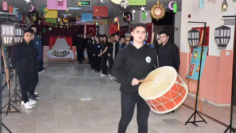 Ramazan Sokağı Projesi ile Öğrencilerden Manevi Bir Paylaşım