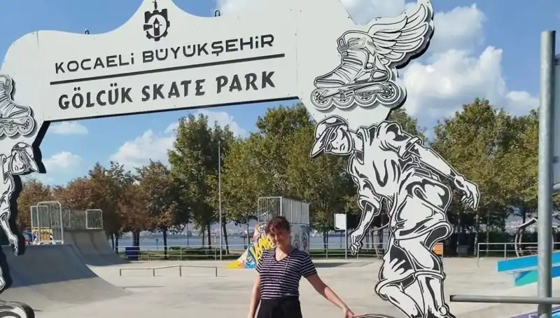 Kocaeli'de Kaykay Parkına Mattia Ahmet Minguzzi'nin Anısı Yaşatıldı
