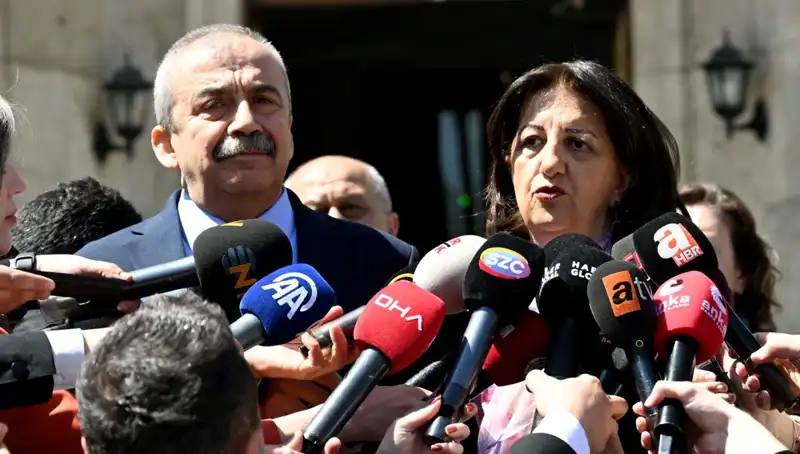 Sırrı Süreyya Önder: Hayatı, Hastalığı ve Mücadele Dolu Yılları
