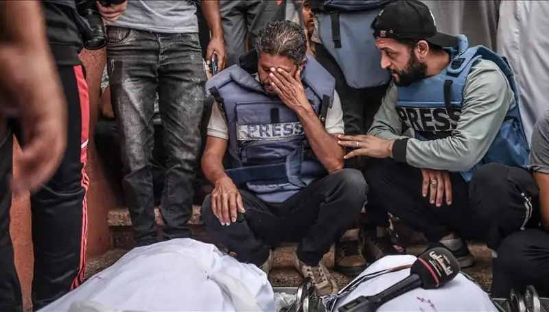 Gazze'deki Gazeteciler, Soykırım Eylemlerini Gün Yüzüne Çıkarıyor
