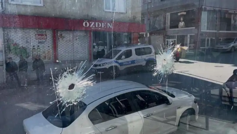 Bursa'da Bir Kıraathanenin Kurşunlanması: Olayın Perde Arkası Ne?
