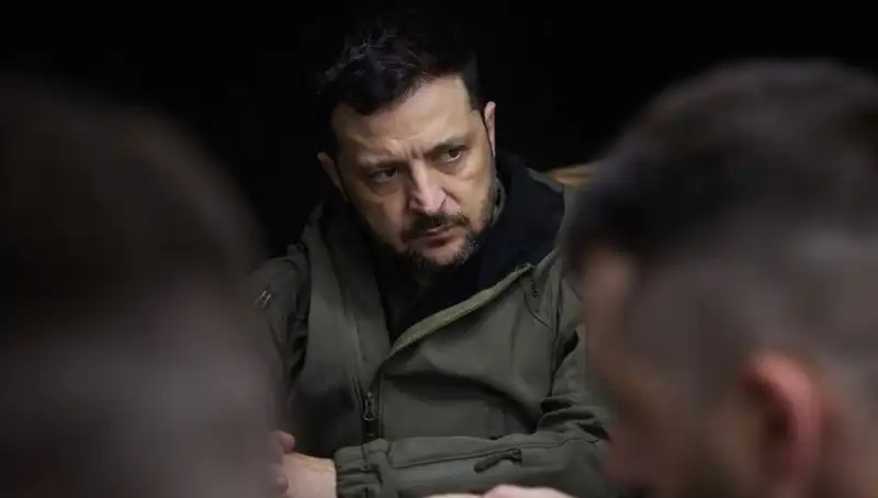 Zelenski, NATO İle İlişkilerde Nadir Element Sorununu Gün Yüzüne Çıkardı