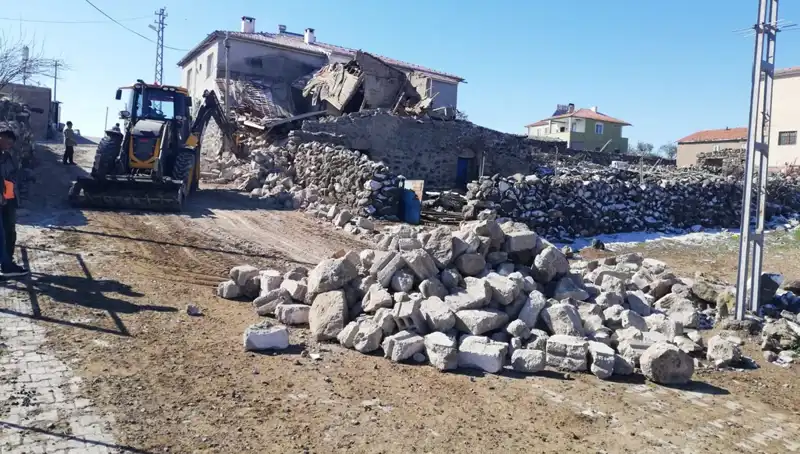 Kayseri'de Ahır Çökmesi: 35 Hayvanın Trajediyle Sonlanan Hikayesi