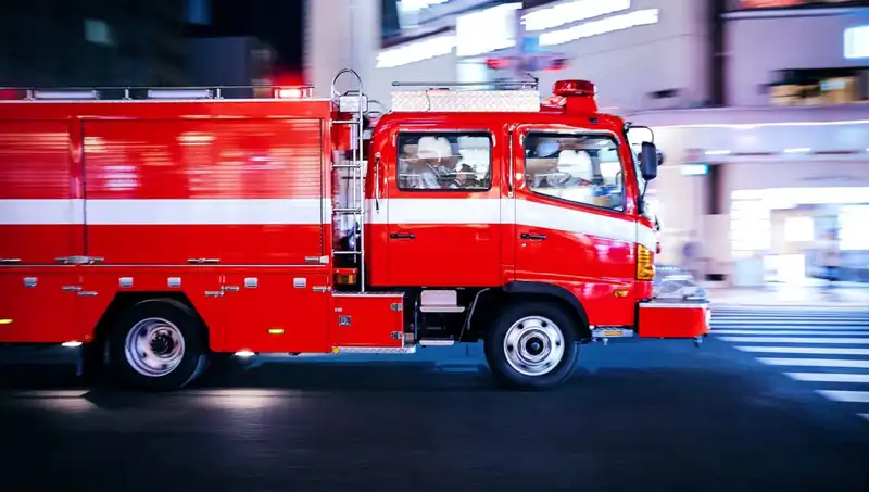Tokyo'da Yangın Paniği: İki Kişi Yaralandı, Detaylar Ortaya Çıktı