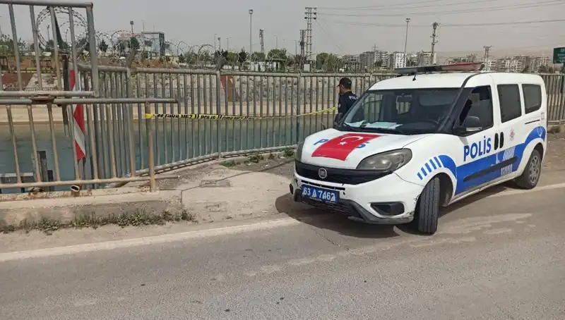 Sulama Kanalında Yüzen Ceset: Gizemli Ölümün Perdesi Aralanıyor!