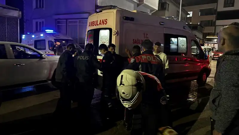 Damat Kayınvalidesini Bıçakladı, Olay Yerinden Kaçtı: Yürekler Ağızda