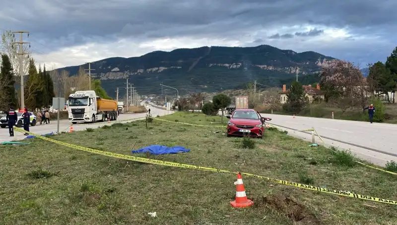 Karabük'te Aynı Aileden 4 Kişi Feci Kazada Hayatını Kaybetti
